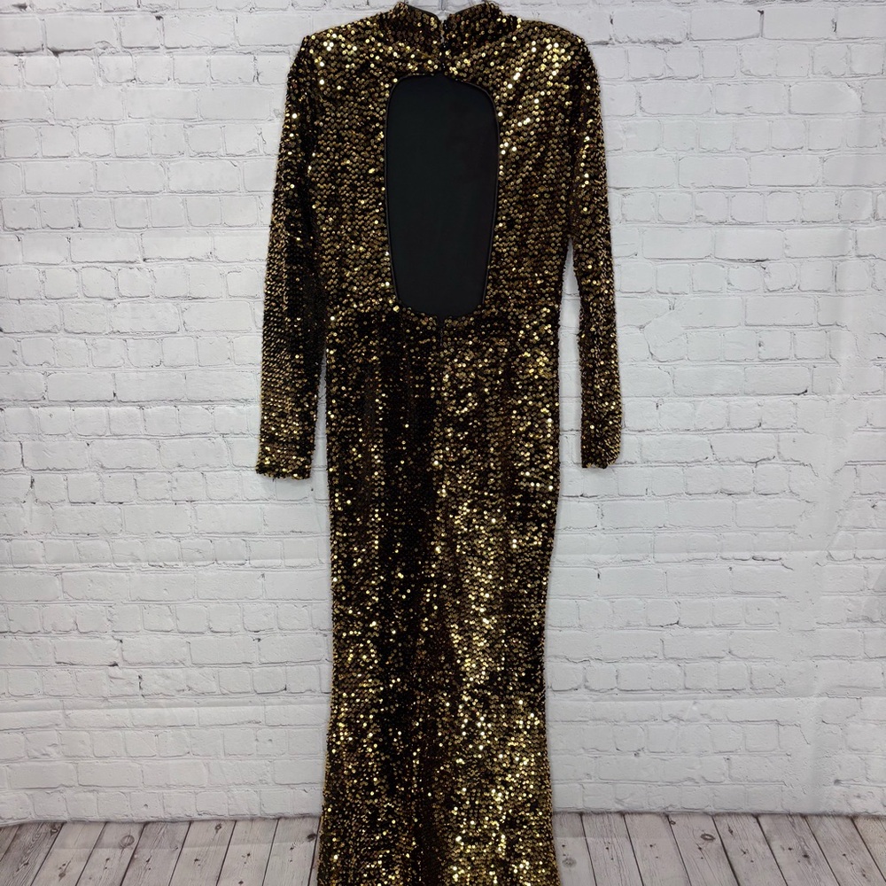Beulah Gold Sequin Maxi Dress - Picture 3 of 11